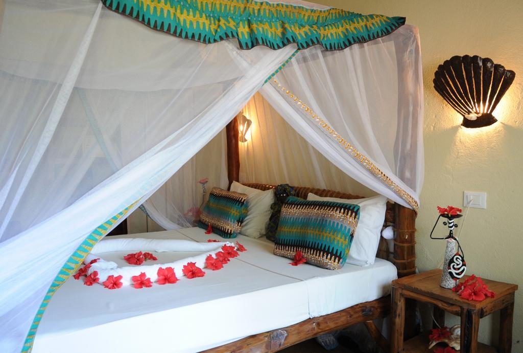 Samaki & Hotel